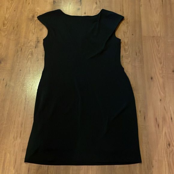 Liz Claiborne black ruched dress. - Picture 4 of 4